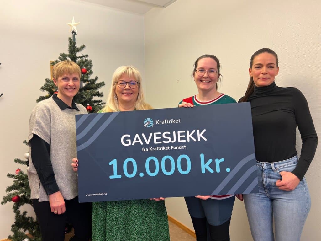 En hjelpende hånd Fjellregionen er blant organisasjonene som er tildelt Kraftrikets julefond på 10.000 kroner, julen 2023.